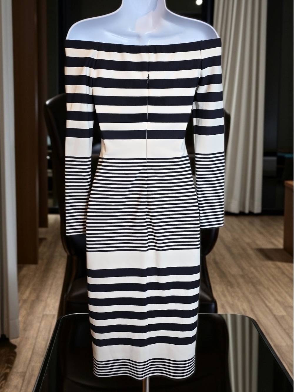 282 Eliza J Off-The-Shoulder Striped Midi Bodycon Dress Long Sleeve - Picture 2 of 4